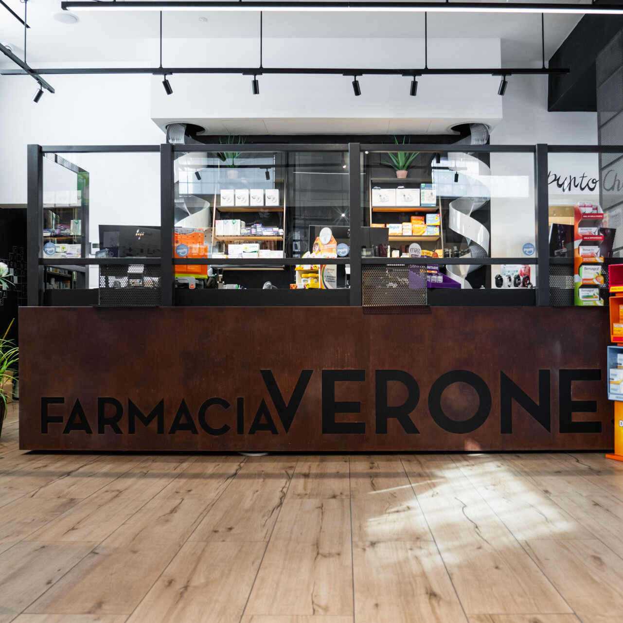 Farmacia Veronesi